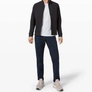 Lululemon Navy ABC pant - classic